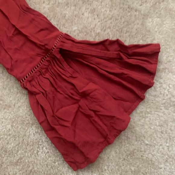 Flowy, rust top - Picture 3 of 4